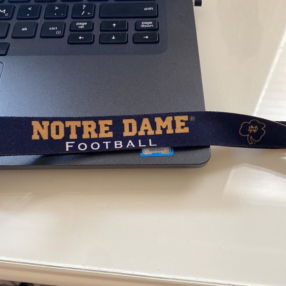 Notre Dame University Lanyard - Picture 2 of 3